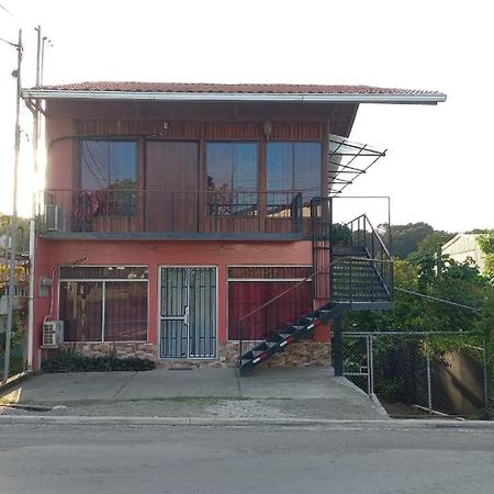 Surá House Corcovado habitación cuádruple Puerto Jiménez Esterno foto